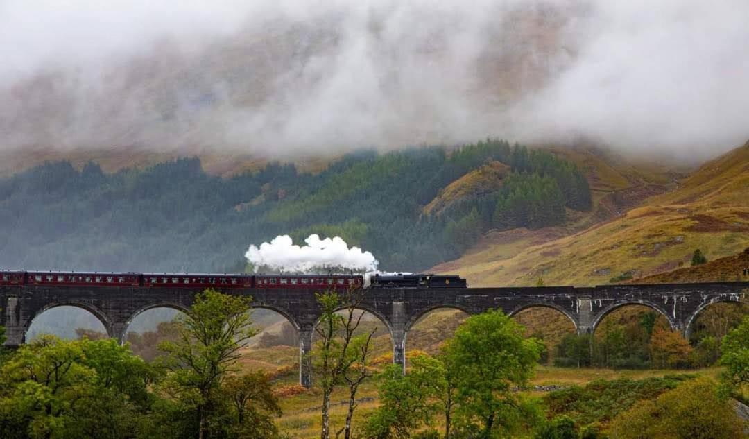 Number 4, Loch Shiel View Villa Glenfinnan Eksteriør billede
